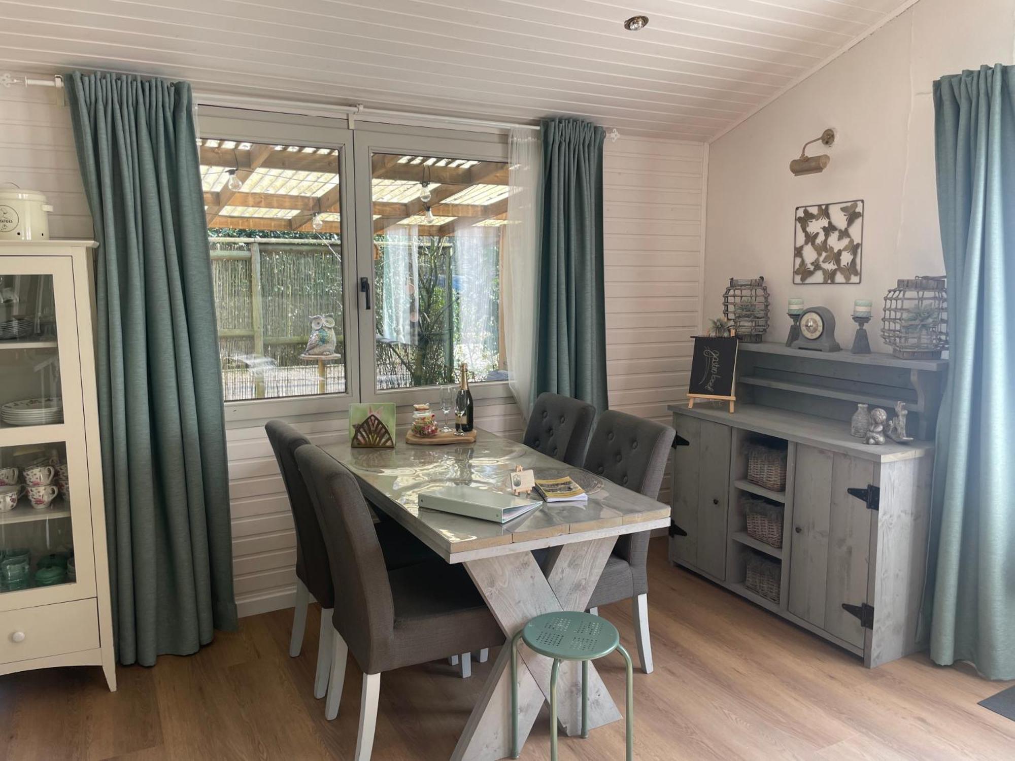 זוטנדאל Chalet Sint-Hubertus מראה חיצוני תמונה